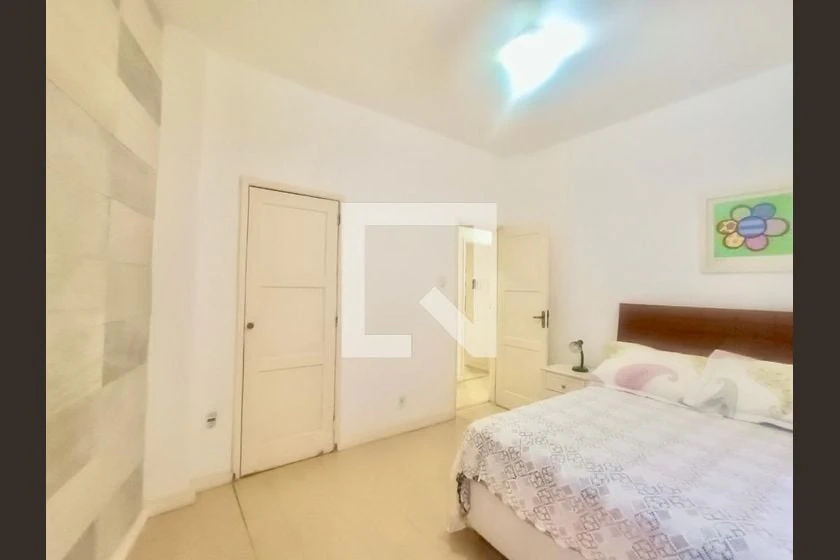 Rental apartment with 2 bedrooms and a balcony — photo 17