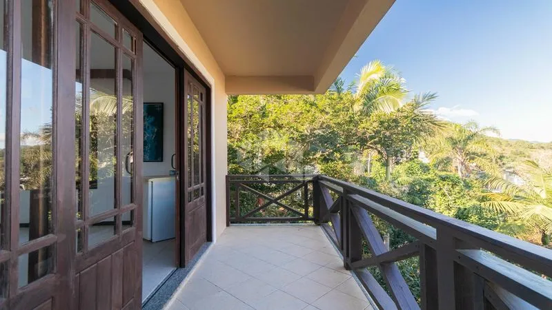 Furnished house 314 m² with 6 bedrooms and 4 parking — photo 20