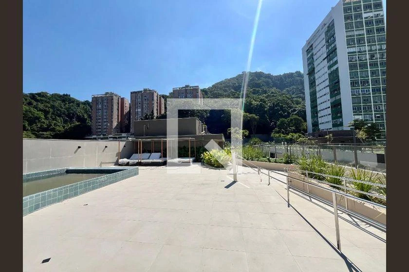1-bedroom unfurnished apartment with enclosed balcony — photo 20