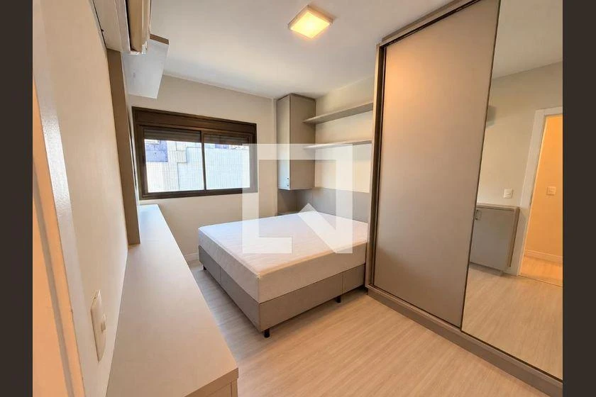 Furnished apartment, 70 m², with a home office — photo 3