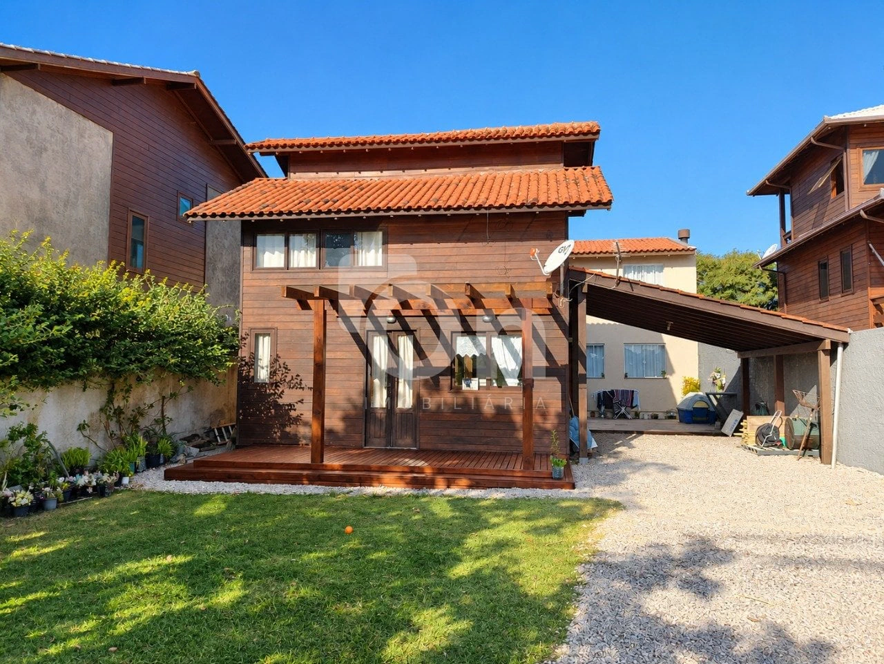Private BBQ in a one-bedroom house, 168 m² — photo 19