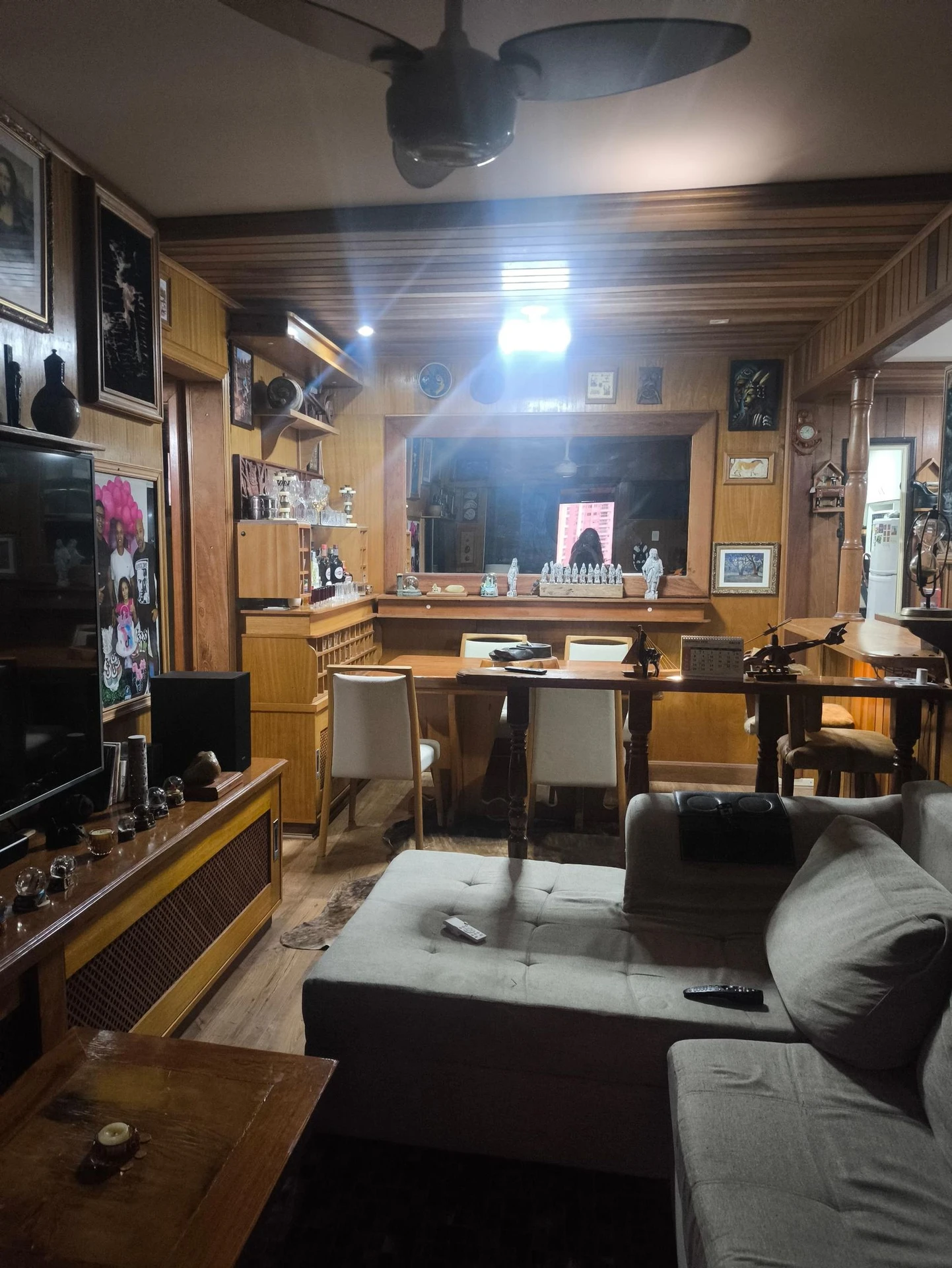 Apartamento mobiliado com 2 quartos e banheiro privativo — photo 3