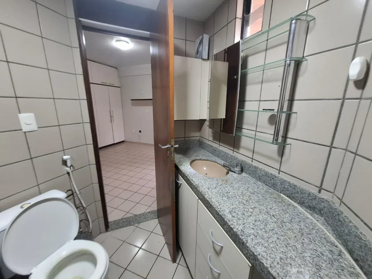 Apartamento mobiliado com 4 quartos e 2 suítes — photo 20