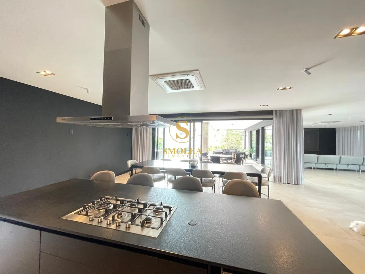 Меблированный дом 645 м² с 5 спальнями и 7 санузлами — photo 54