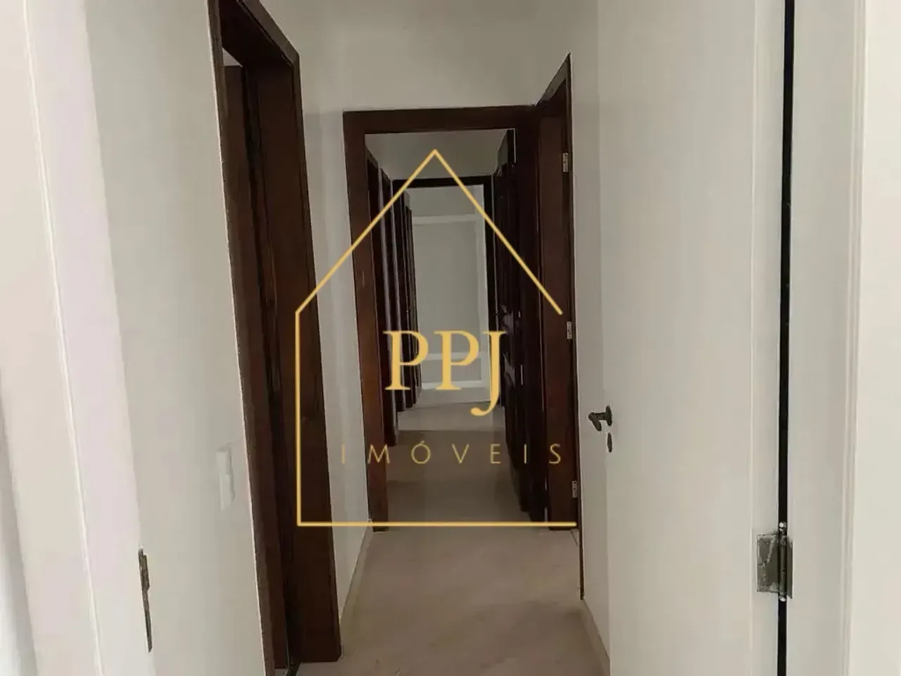 Квартира с 4 спальнями и 4 ванными, 2 парковочных места — photo 20