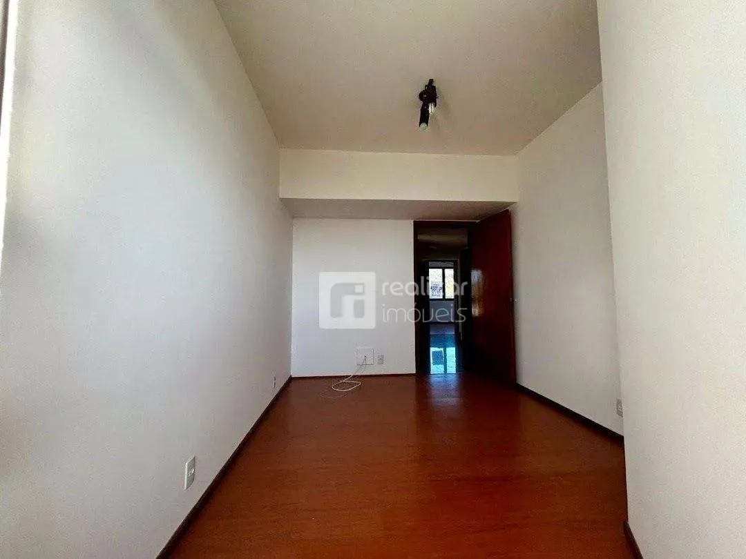 4-bedroom apartment with 3 en-suite baths and 303 m² — photo 36