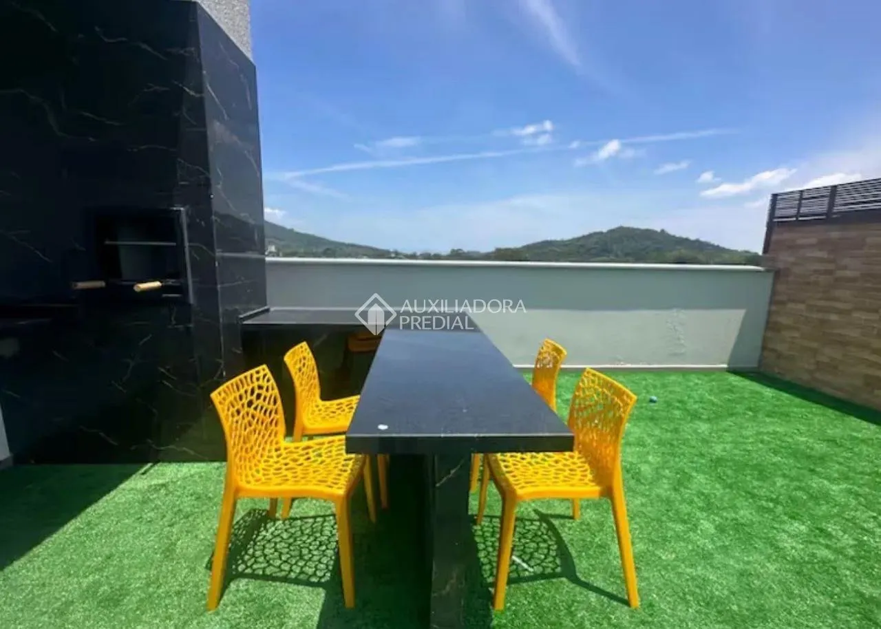 Furnished 150 m² apartment with 1 bedroom — photo 3