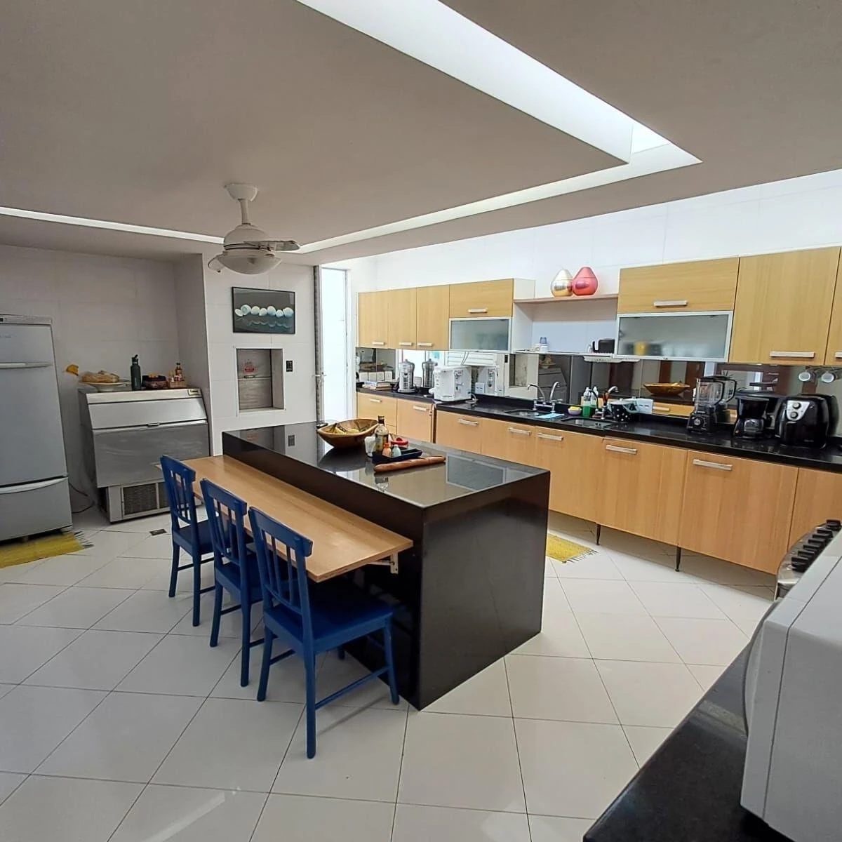 Furnished 4-bedroom house with 1450 m² and 4 parking — photo 45