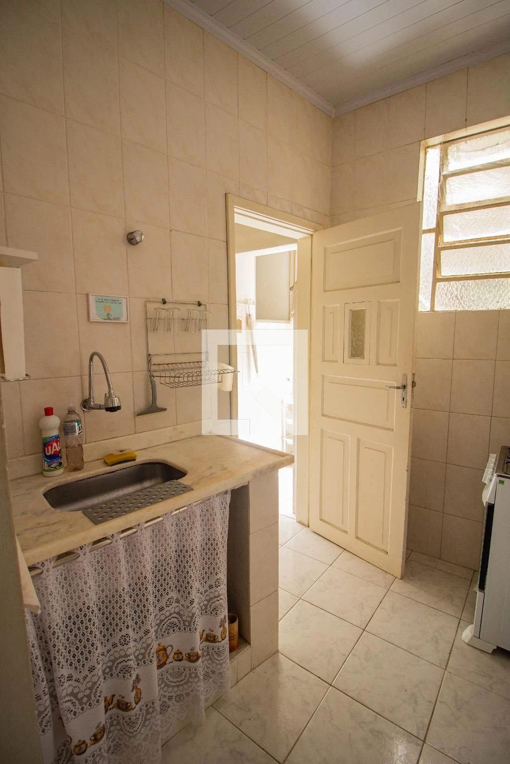 Apartamento mobiliado com 2 dormitórios e 1 banheiro — photo 5