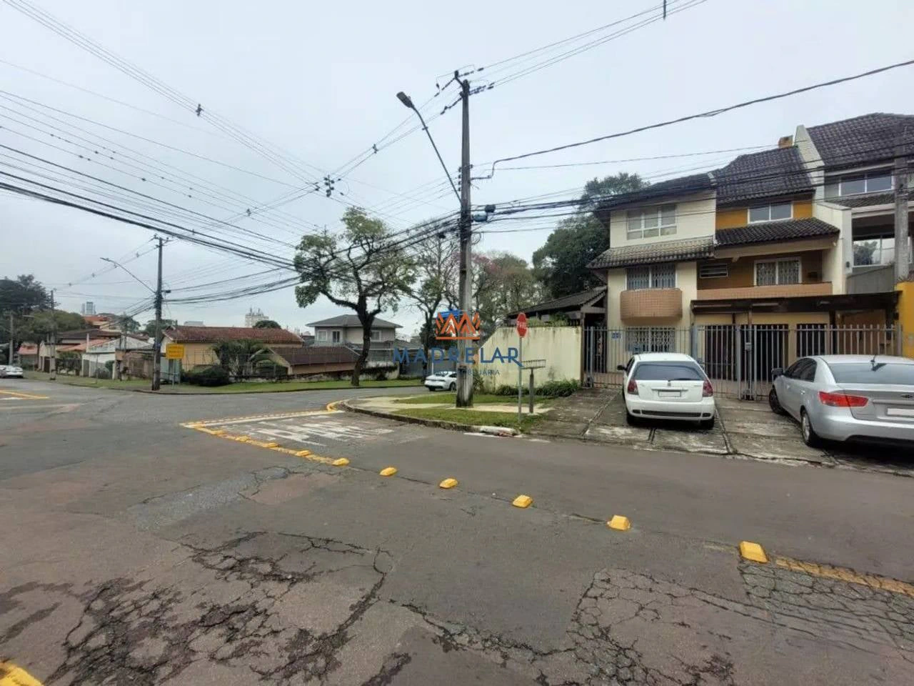 House with 3 bedrooms, 200 m², 3 parking spots and 4 levels — photo 22