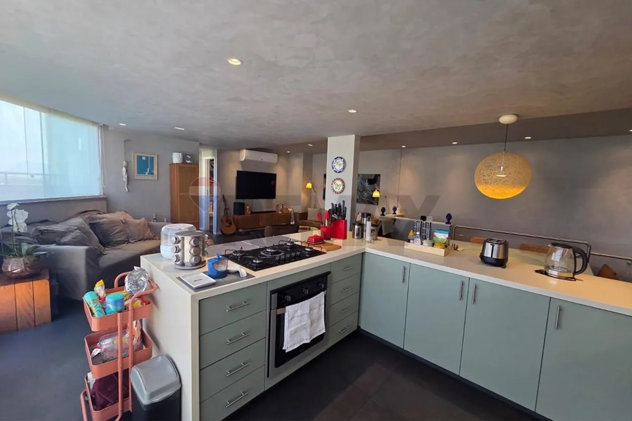 Apartment with an American-style kitchen and 2 parking | 133 m² — photo 2