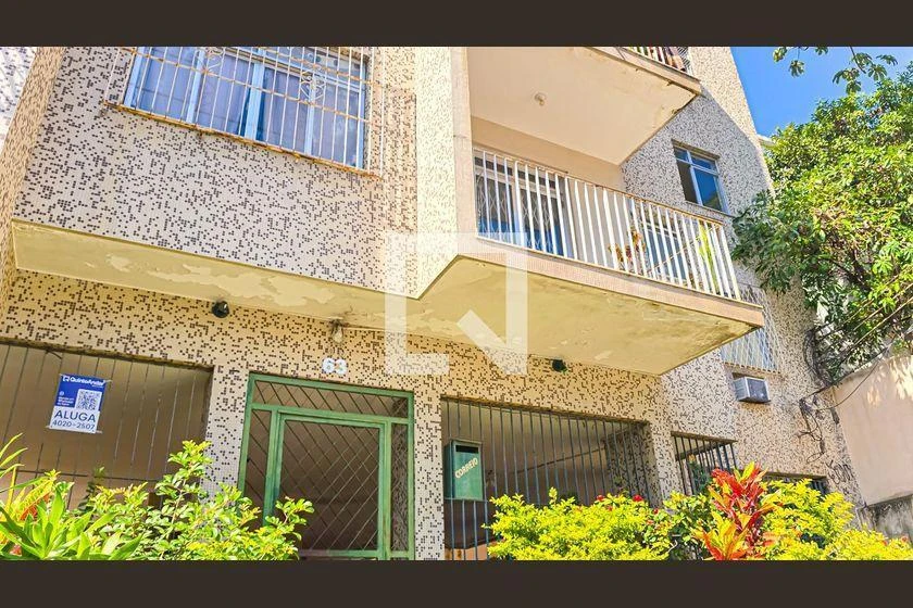 Apartamento com 2 quartos, 2 banheiros e 65 m² — photo 41