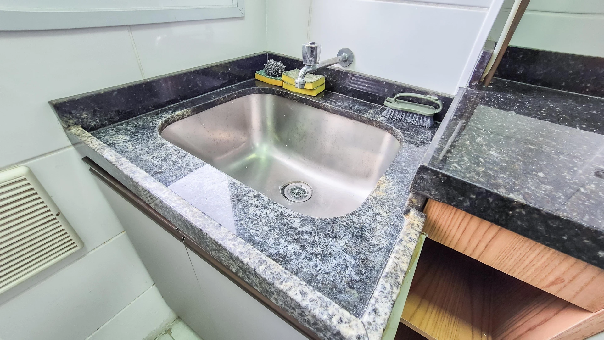 Apartamento com 2 quartos e varanda — photo 15
