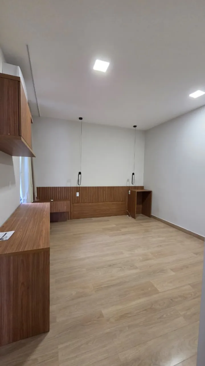 Furnished house with 3 bedrooms and an open-plan kitchen — photo 7