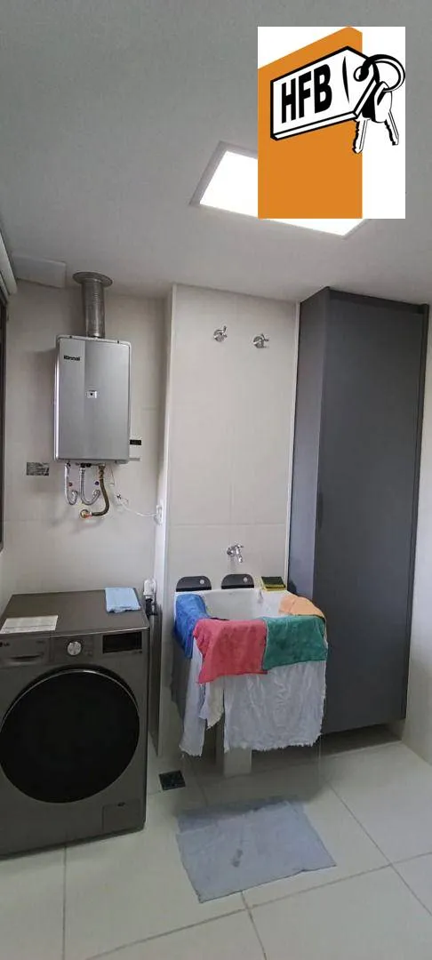 151 m² apartment with 3 bedrooms and 5 bathrooms — photo 37