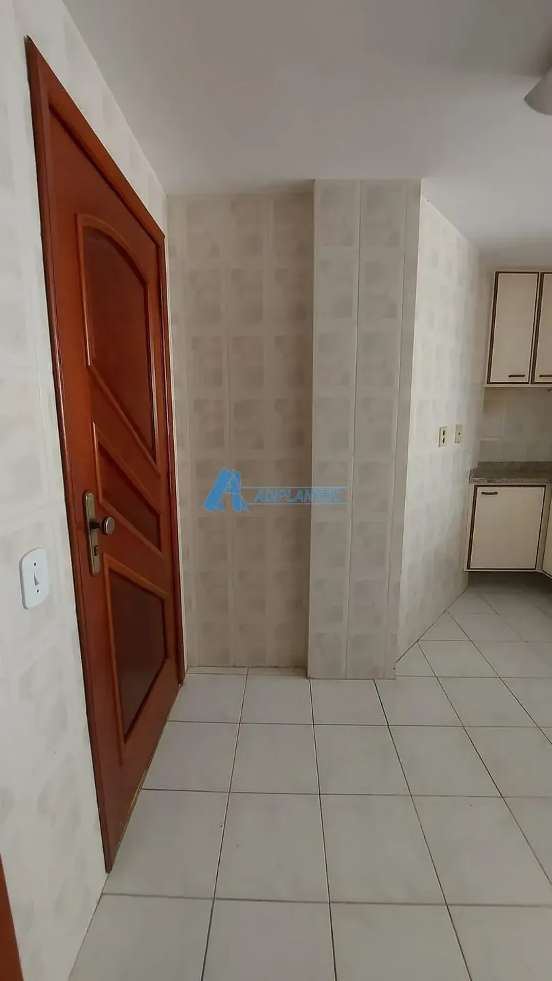 Apartment with 3 bedrooms, 1 bathroom and parking — photo 23