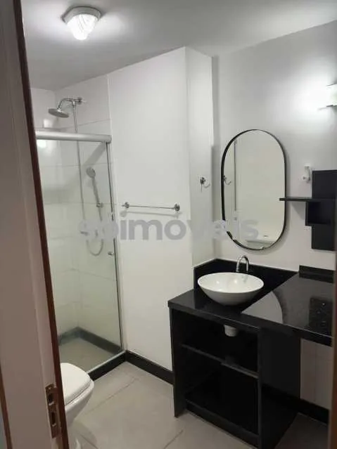 1-bedroom apartment with balcony and open-plan kitchen — photo 2