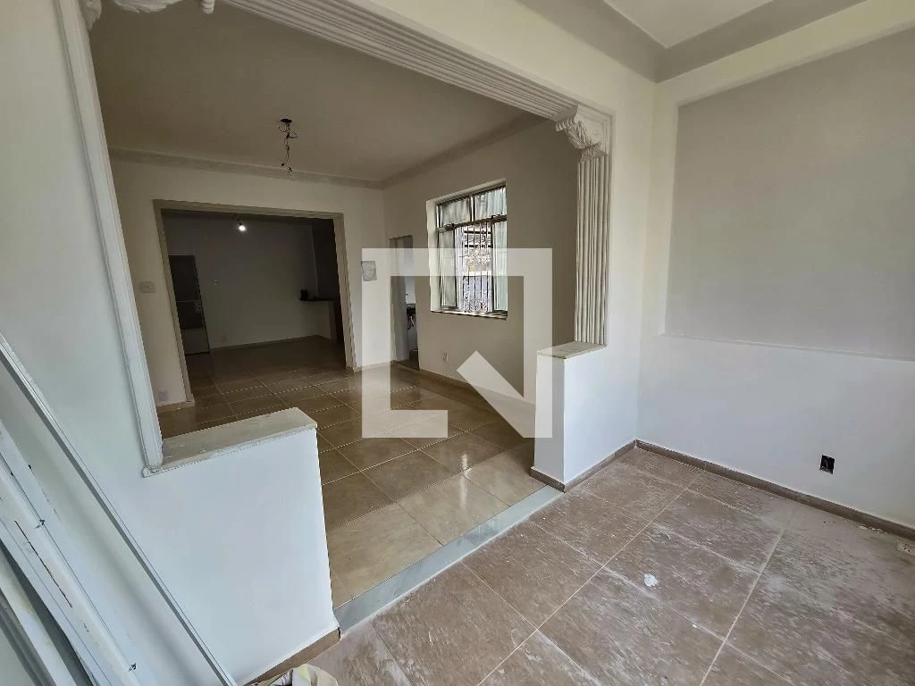 Apartment with 2 bedrooms and a glass-enclosed shower — photo 18