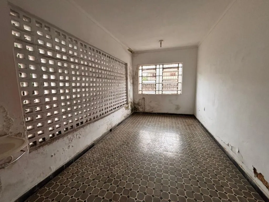 House with 6 bedrooms, 2 suites and 308 m² with balcony — photo 14