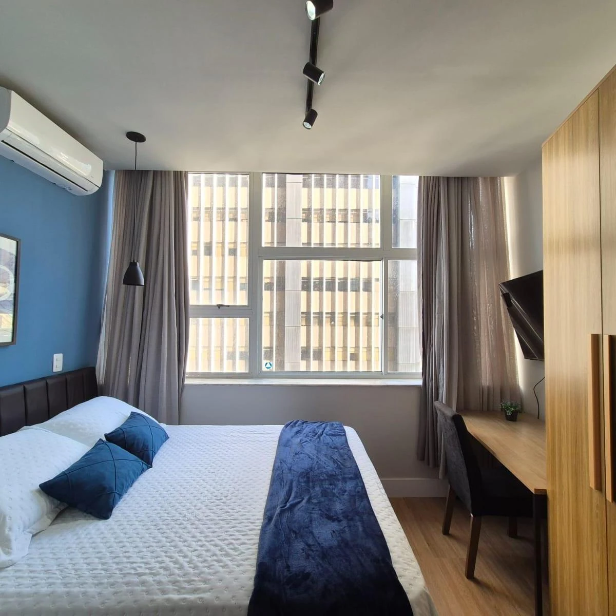 Furnished apartment, 30 m², with a washing machine — photo 3