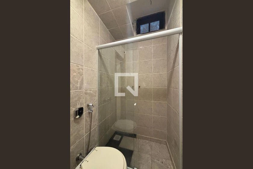 Furnished house with 6 bedrooms and 3 en-suites — photo 32