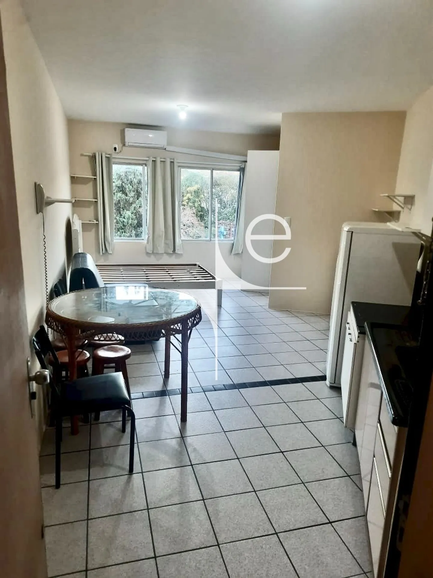 Меблированная 1-комнатная квартира 35 м² с парковкой — photo 3