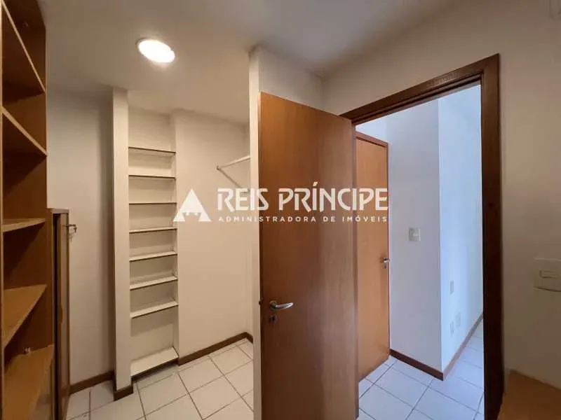 2-bedroom apartment in a building with a sauna — photo 20