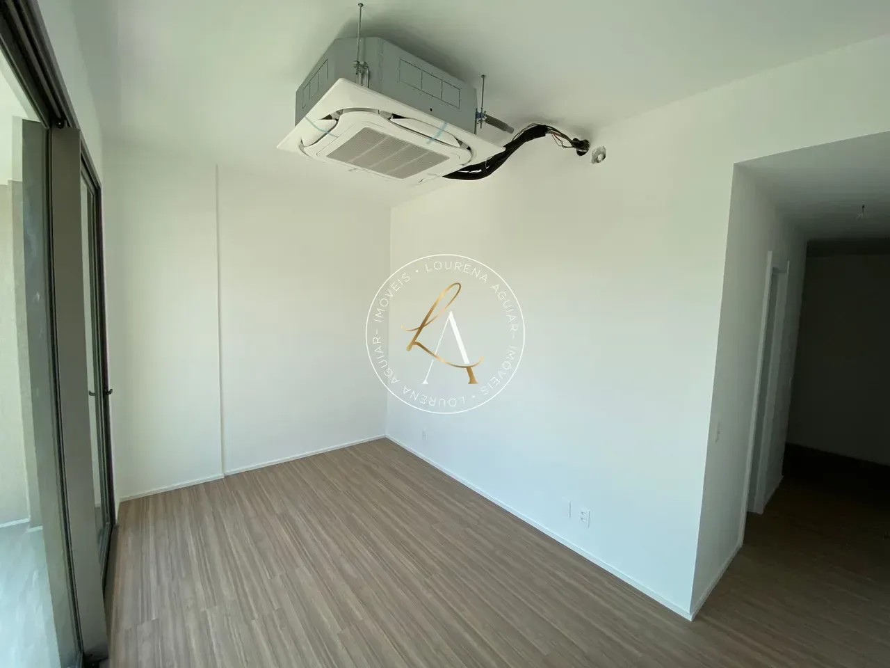 Rental apartment with 2 bedrooms and 4 bathrooms — photo 3