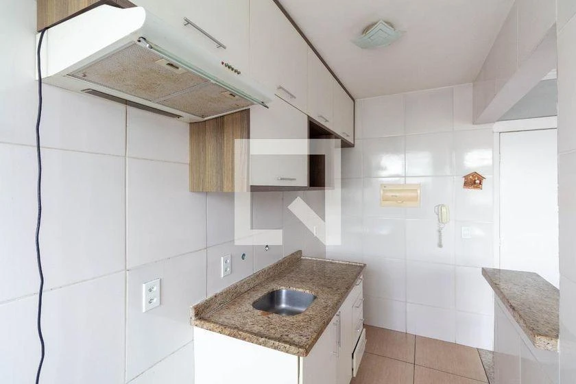 Departamento de 2 dormitorios con balcón cerrado con vidrio — photo 36