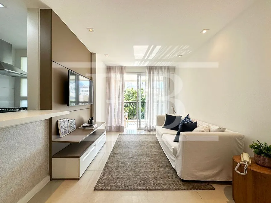 Furnished 2-bedroom apartment with 90 m² and parking — photo 21