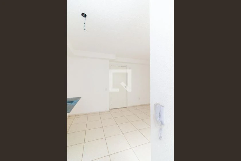 2-bedroom apartment in a building with a gym — photo 22