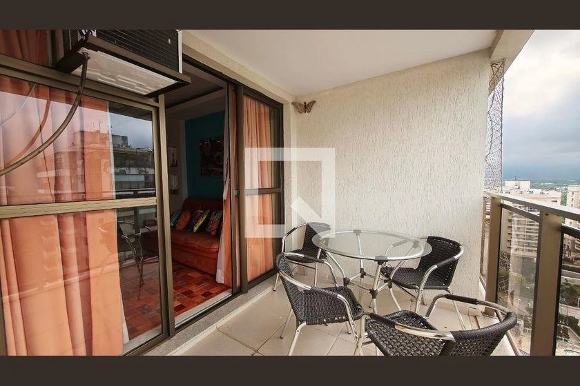 One-bedroom apartment with a mountain view — photo 20
