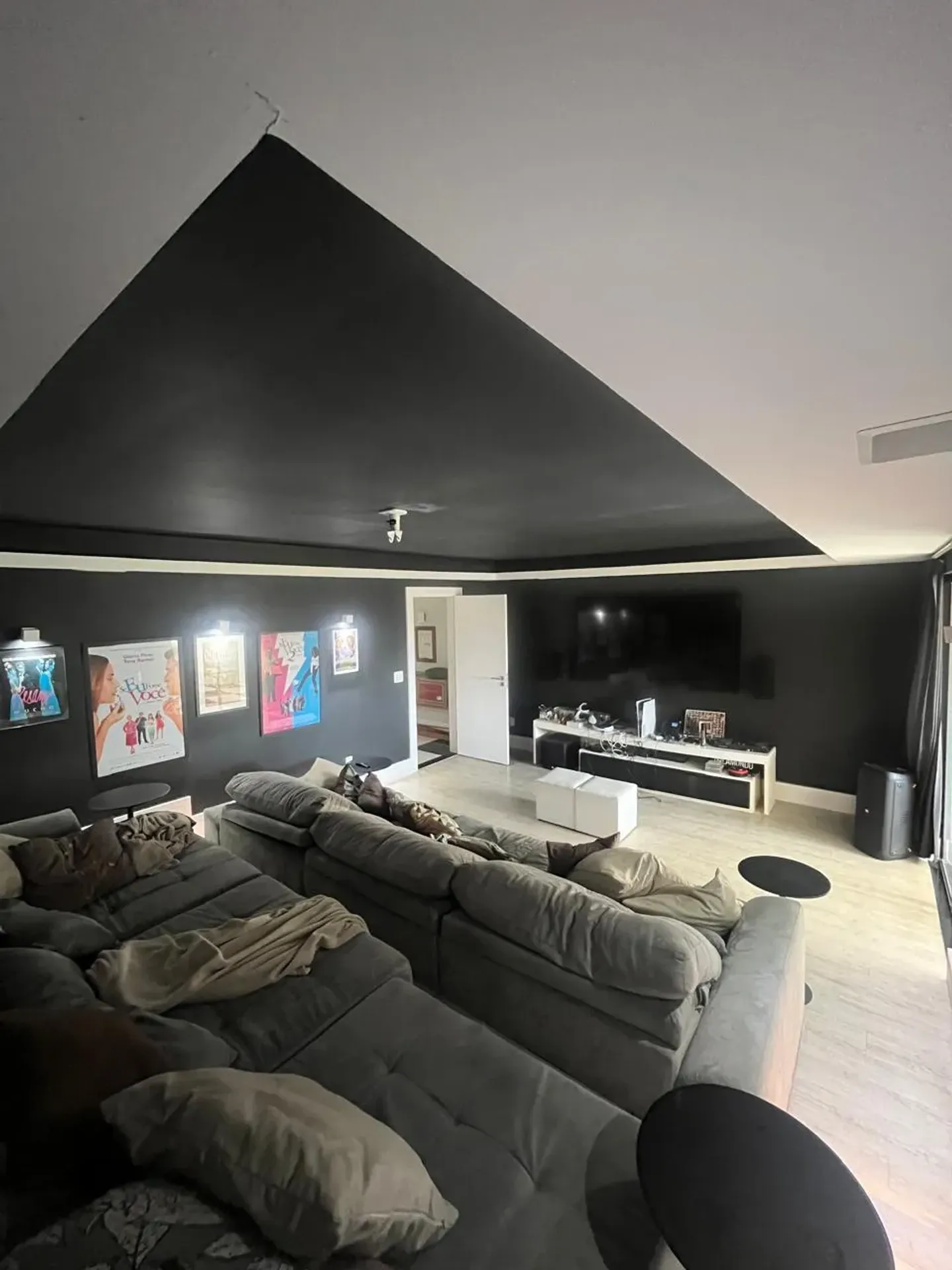 Furnished house with 5 bedrooms and open-plan kitchen — photo 50