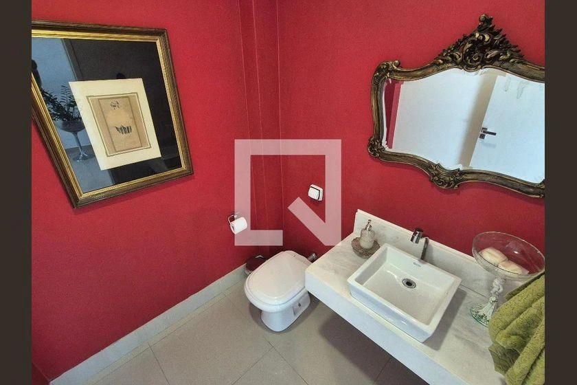 Furnished house with 3 en-suite bedrooms and shared BBQ — photo 3