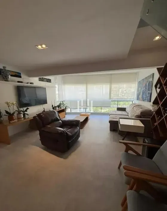 Apartamento mobiliado com 3 quartos e 261 m² — photo 35