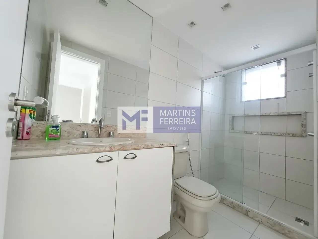 Unfurnished apartment with 4 bedrooms and 5 bathrooms — photo 20