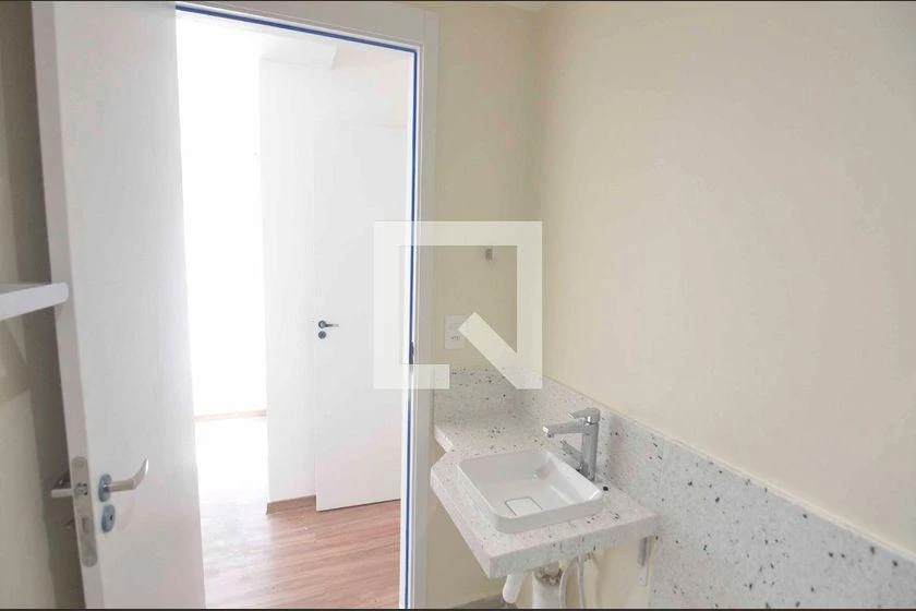 Apartment with 2 bedrooms and suite in 63 m² — photo 20