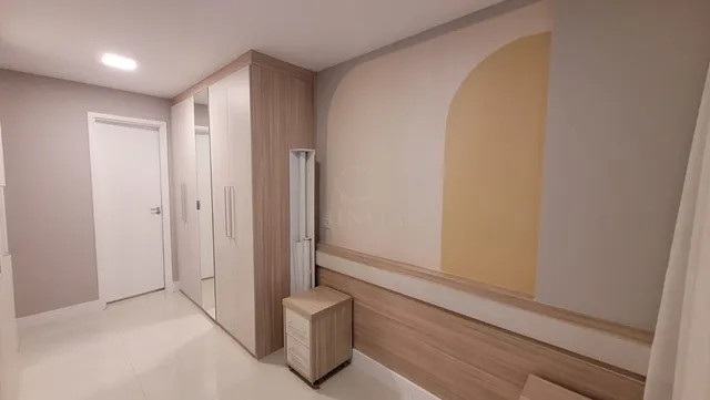 Penthouse with 3 bedrooms and 4 bathrooms — photo 8