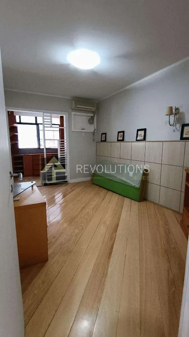 3-bedroom apartment with 1 suite and 4 bathrooms — photo 33