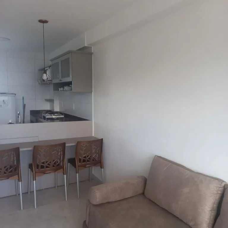 38 m² apartment with 2 bedrooms and open-plan kitchen — photo 2