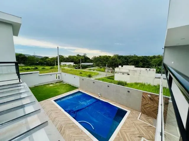 4-bedroom house with 5 bathrooms, 420 m² and 3 parking — photo 29