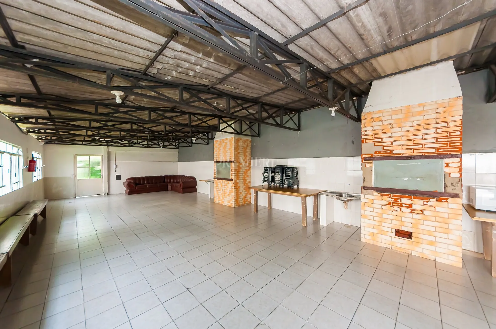3-bedroom apartment with a washing machine in Curitiba — photo 22