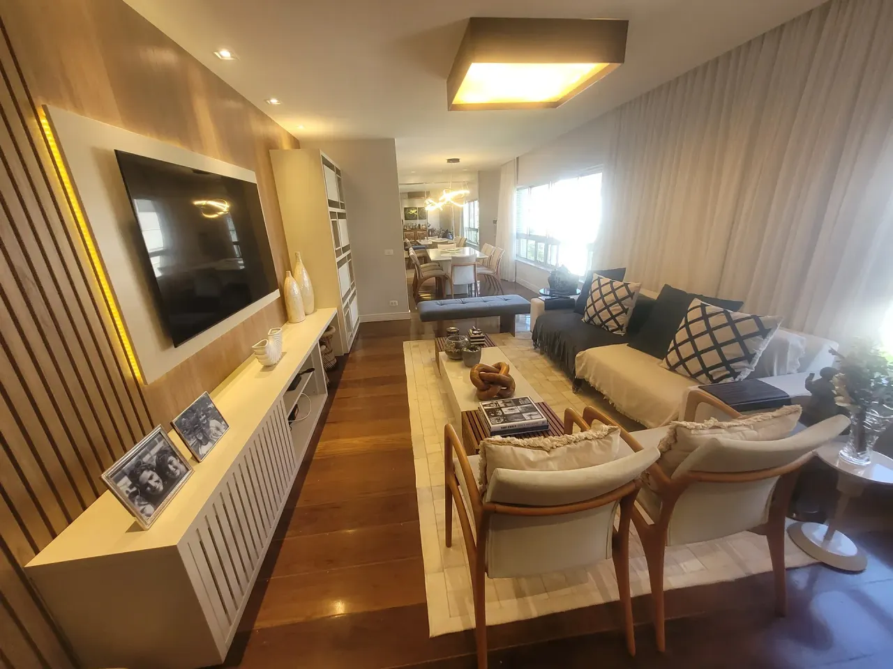Duplex apartment with 4 bedrooms and 3 bathrooms — photo 7