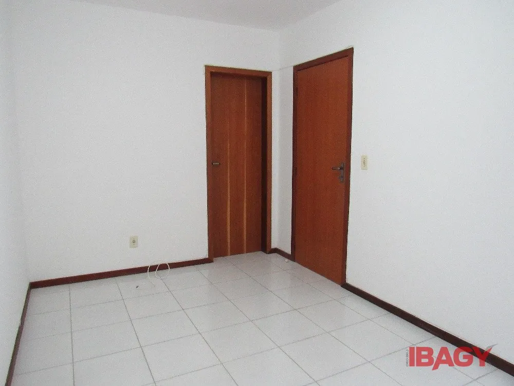 Washing machine in a 2-bedroom apartment, 70 m² — photo 15