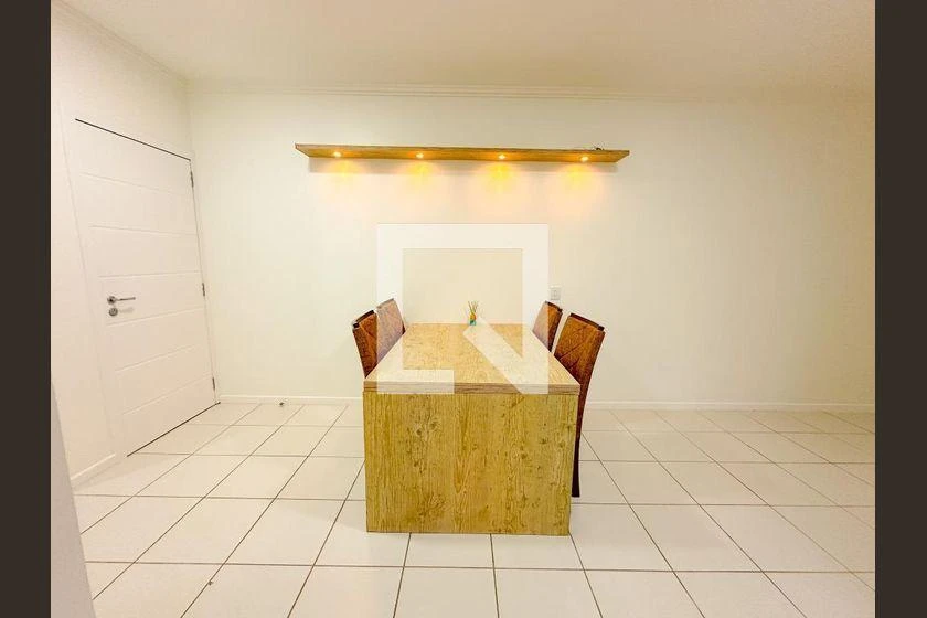 Apartamento com cozinha separada e 2 quartos e 1 vaga — photo 6