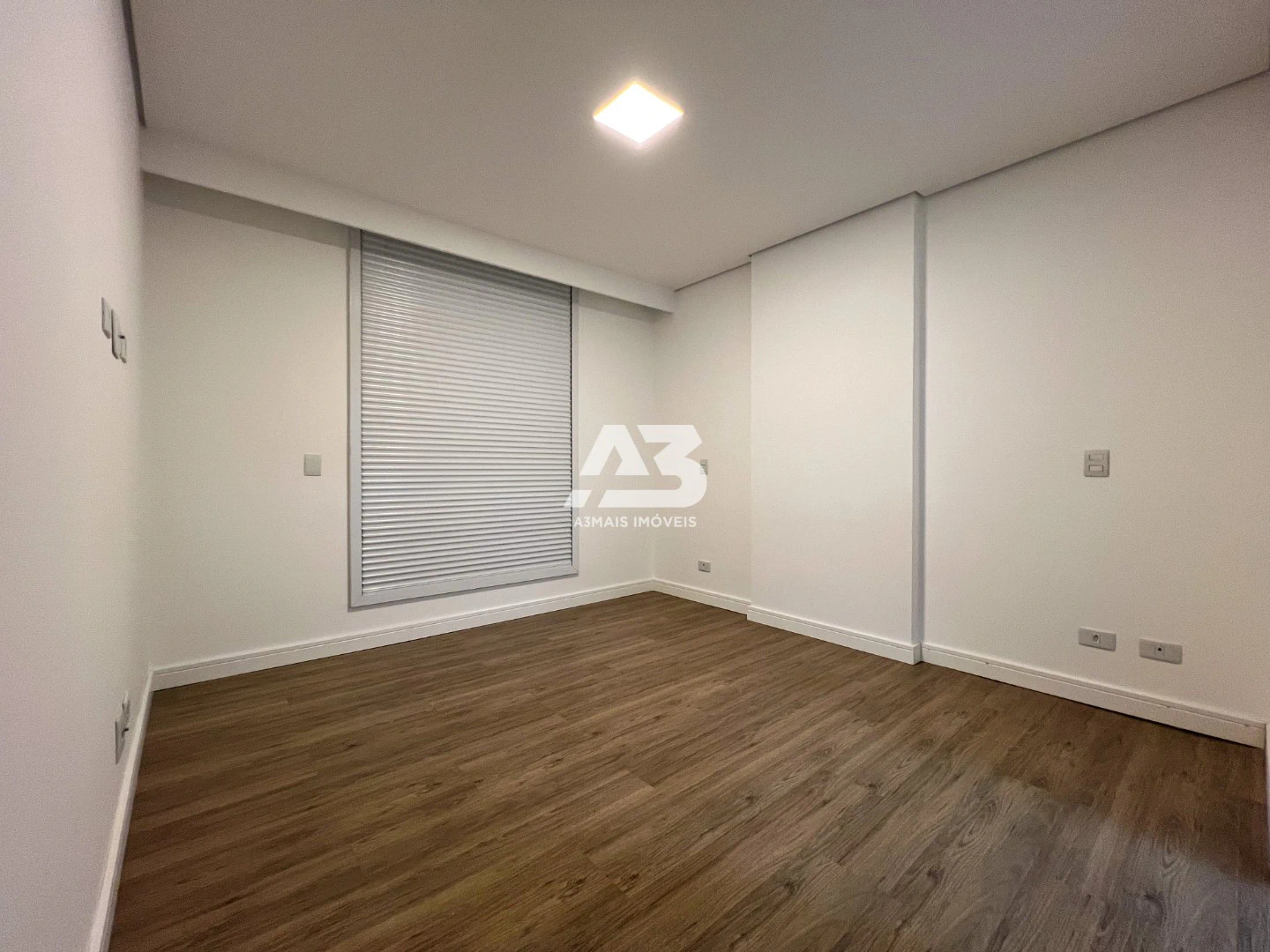 Apartamento com 3 dormitórios e 2 vagas, varanda com BBQ — photo 11