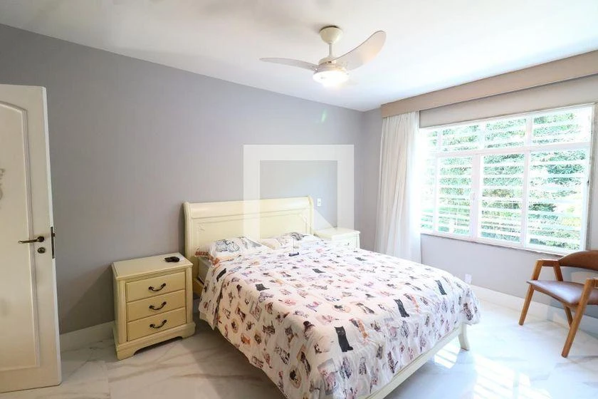 Furnished house with 5 en-suite bedrooms and open kitchen — photo 37