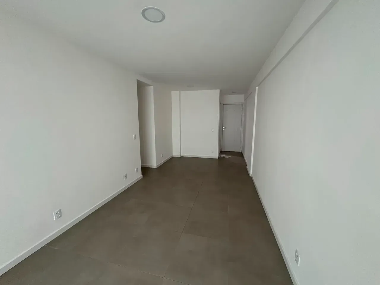 Apartamento sem mobília com 3 quartos e 2 banheiros — photo 18