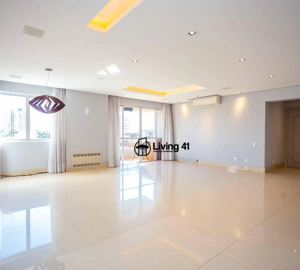 Apartamento de 332 m² com 2 suítes e varanda — photo 6