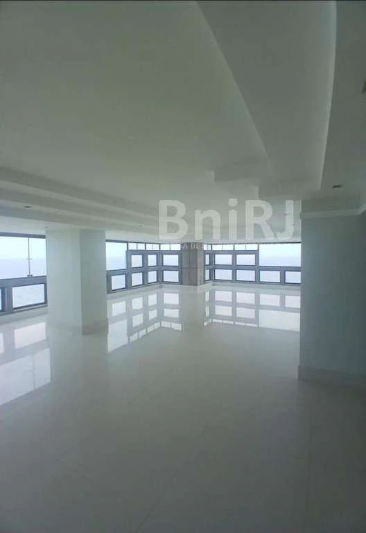4-bedroom apartment with 2 en-suite baths and a guest WC — photo 6